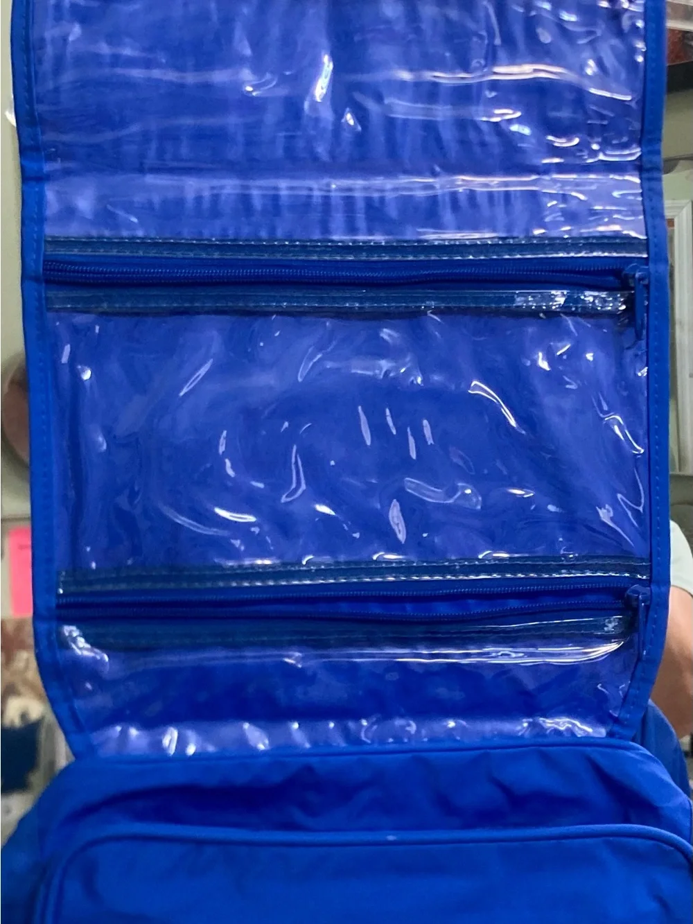 Girl Scouts Blue hanging toiletry & Cosmetic Pouch with Logo. R sections